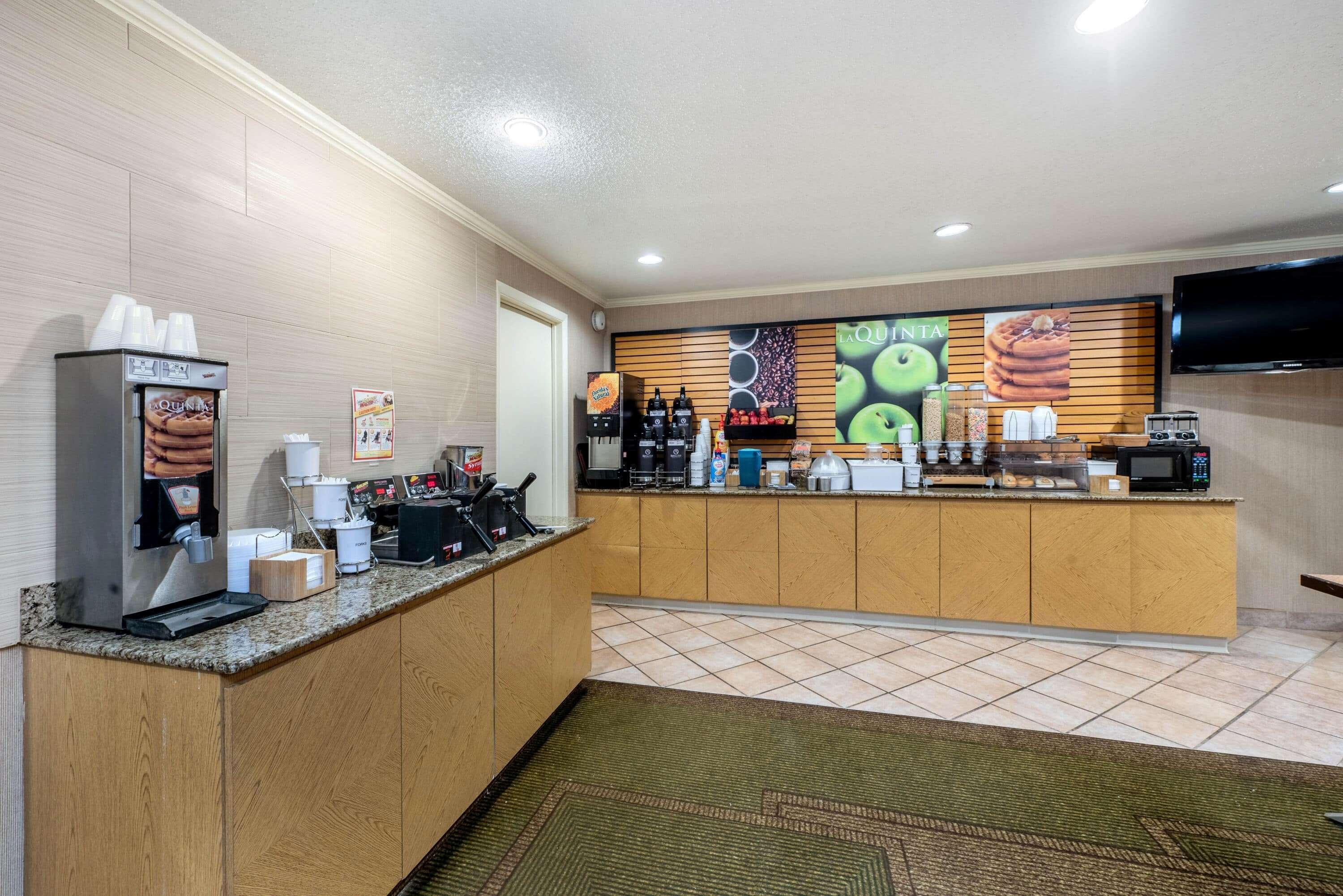俄亥俄州曼斯菲尔德拉昆塔套房酒店 曼斯费尔德 外观 照片